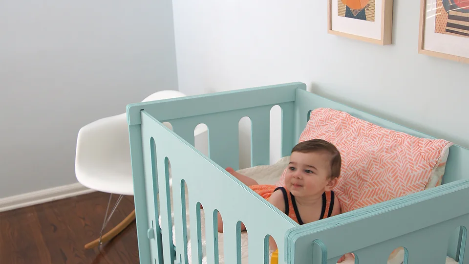 Standard Noni Mini Crib And Mattress Local Pick Up