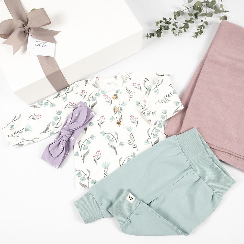 Lovely flowers 1.jpg