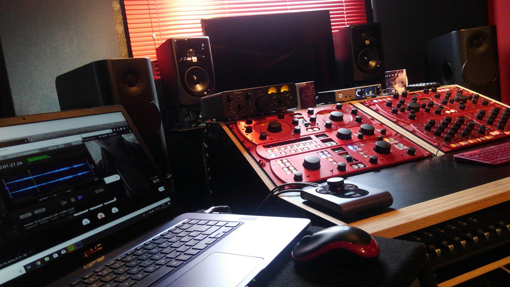 Stem Mastering Under 8Tracks
