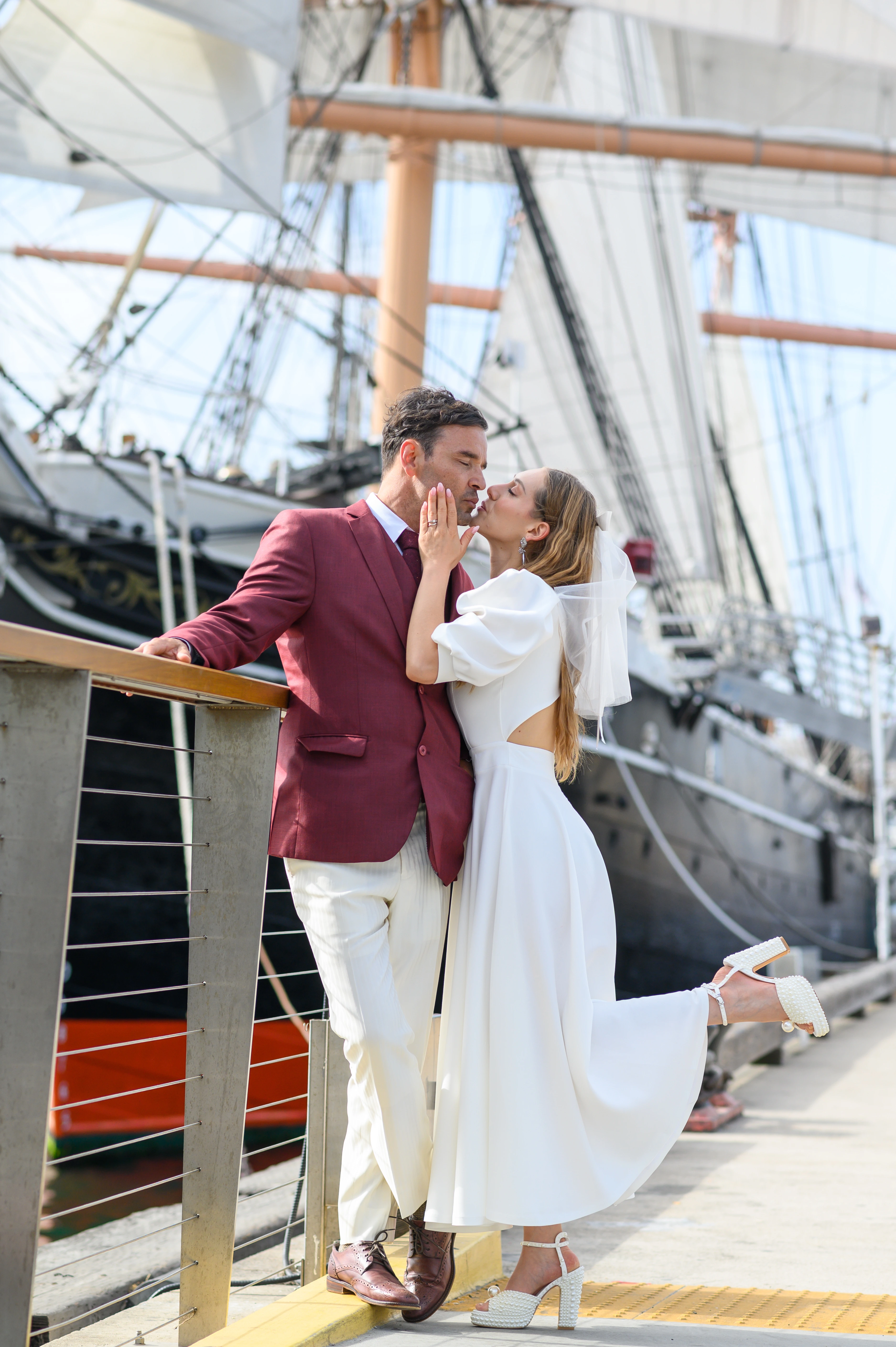 love in the heart of san diego in front of star of india