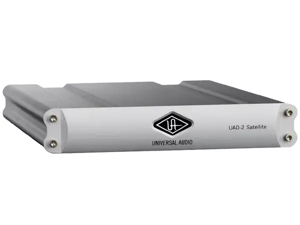 UNIVERSAL AUDIO UAD-2 Satellite Firewire Quad Core