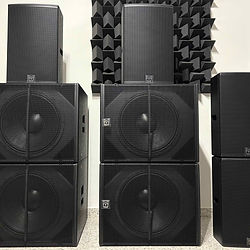 Noleggio Martin Audio XP118 - Premium