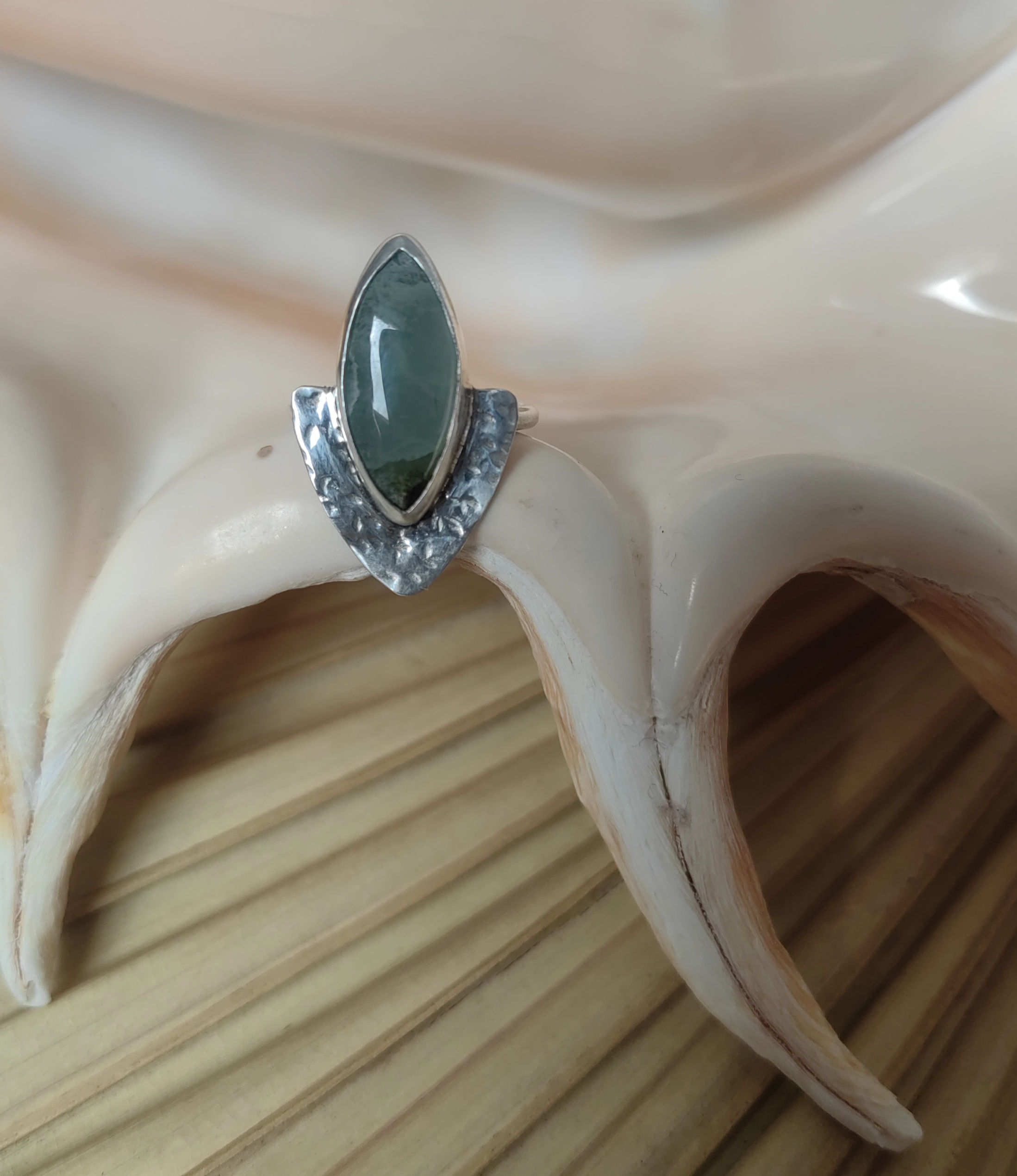 087 Prehnite