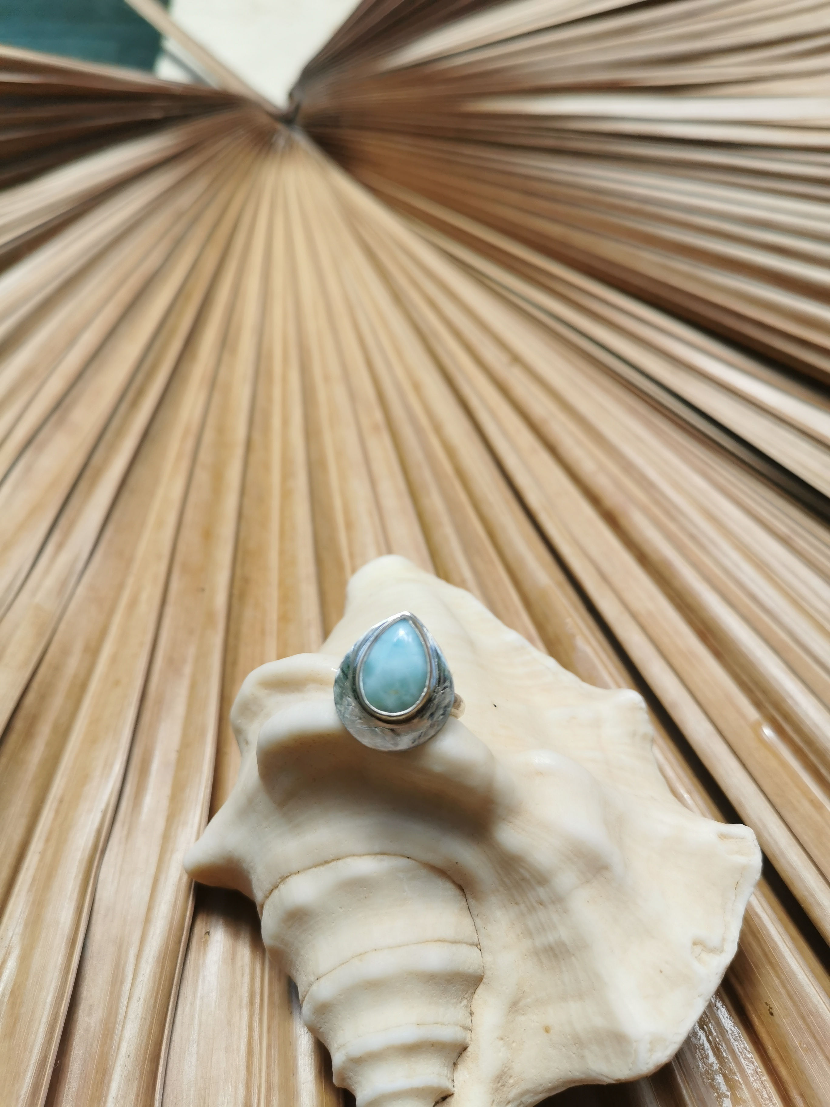 045 Larimar