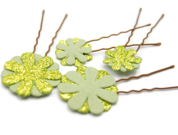 Thumbnail: Paper flower embellished hair pins