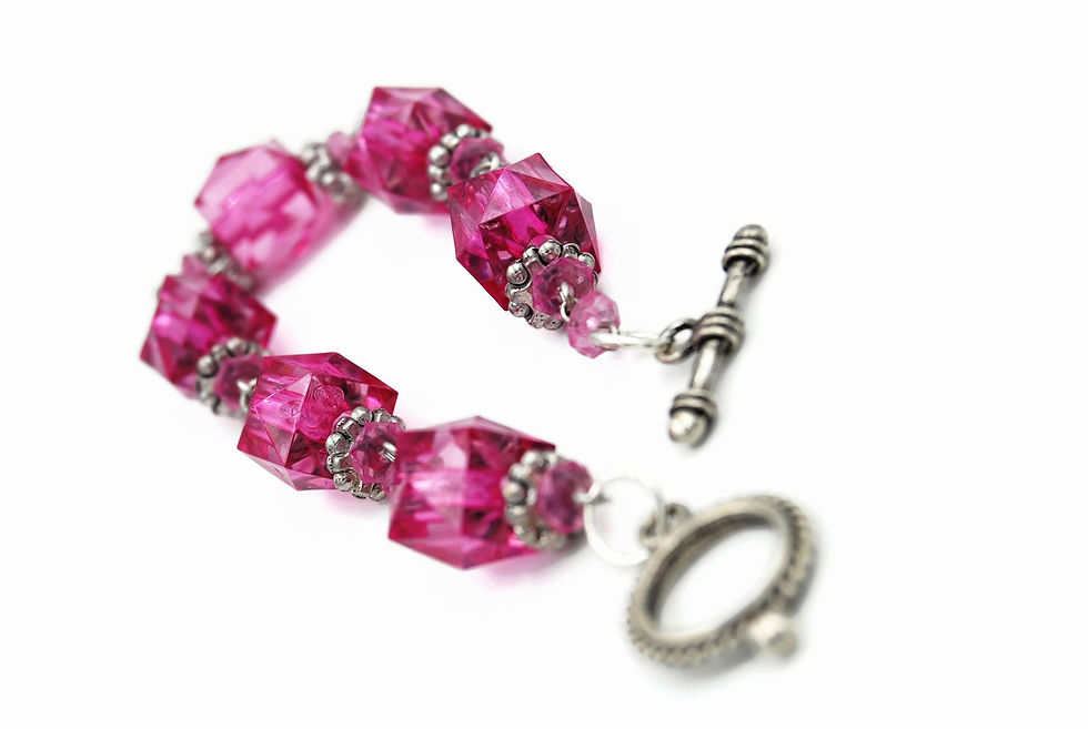 Thumbnail: Pink multi-faceted bead bracelet