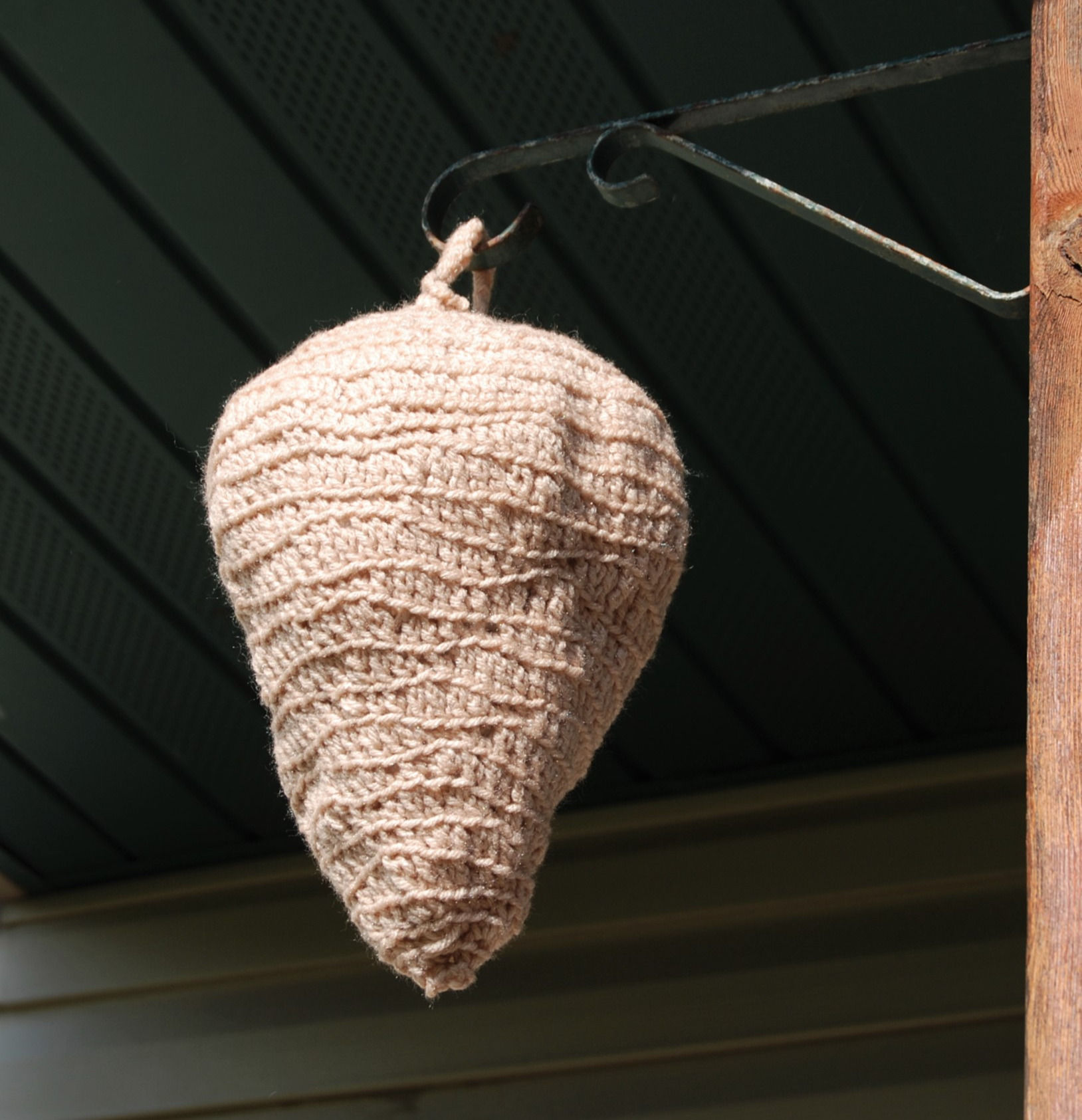 PDF Crochet Pattern for Wasp/Hornet Nest