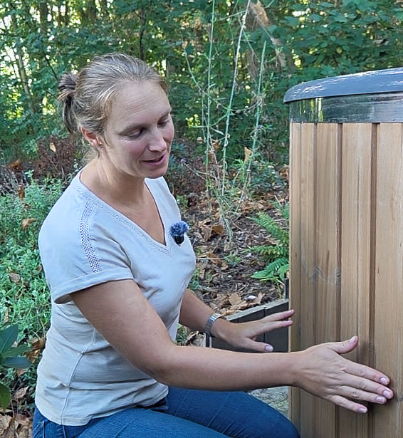 Experte toont de voordelen van Thermowood