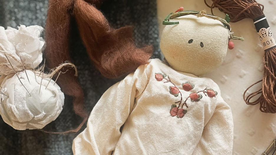 Meet “Emmanuel on the Mantle”: A Christ-Centered Alternative to Elf on the Shelf