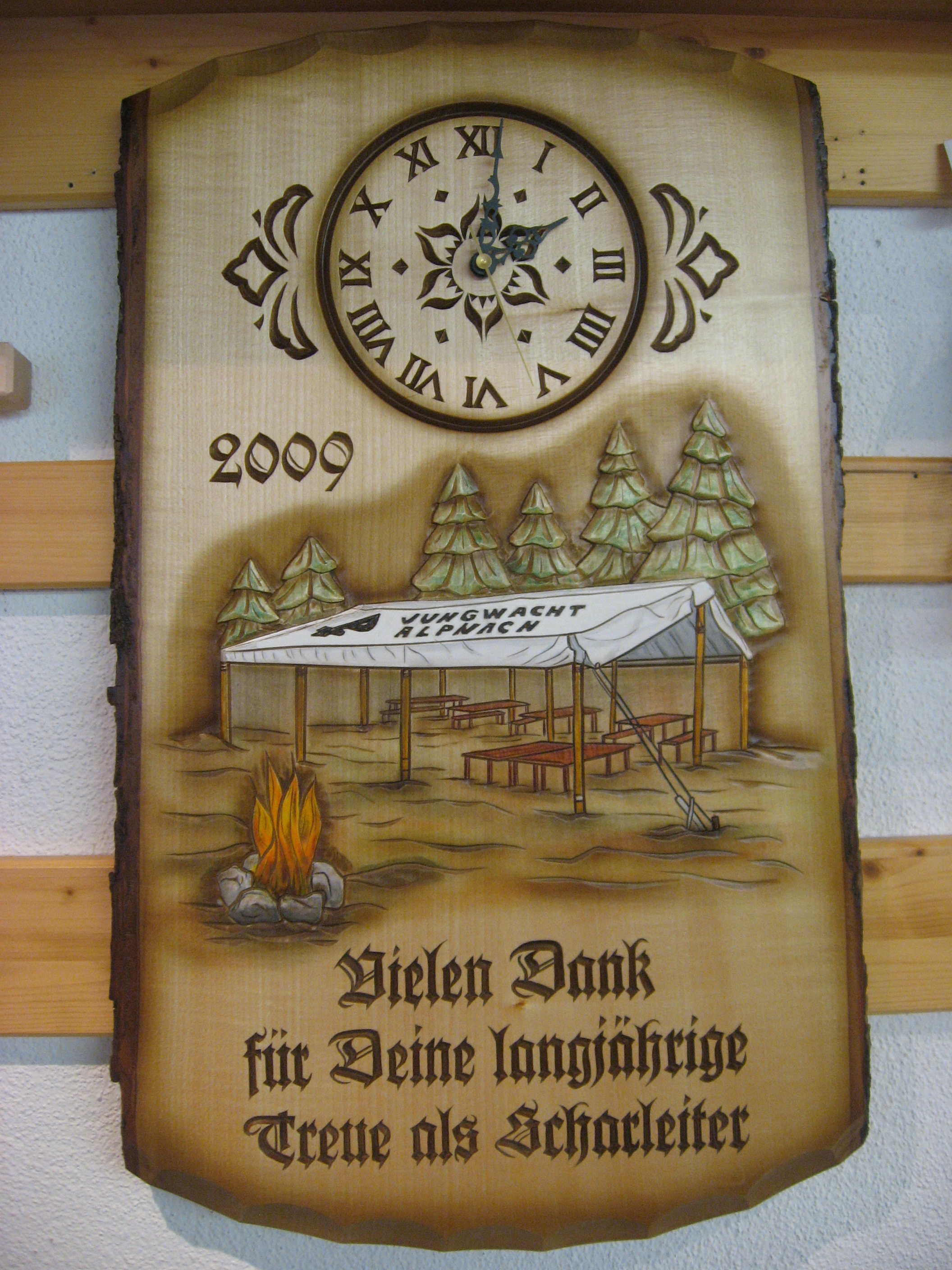 Tafel mit Uhr, Vereinsmotiv