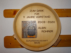 Käsereif mit Schnitzerei