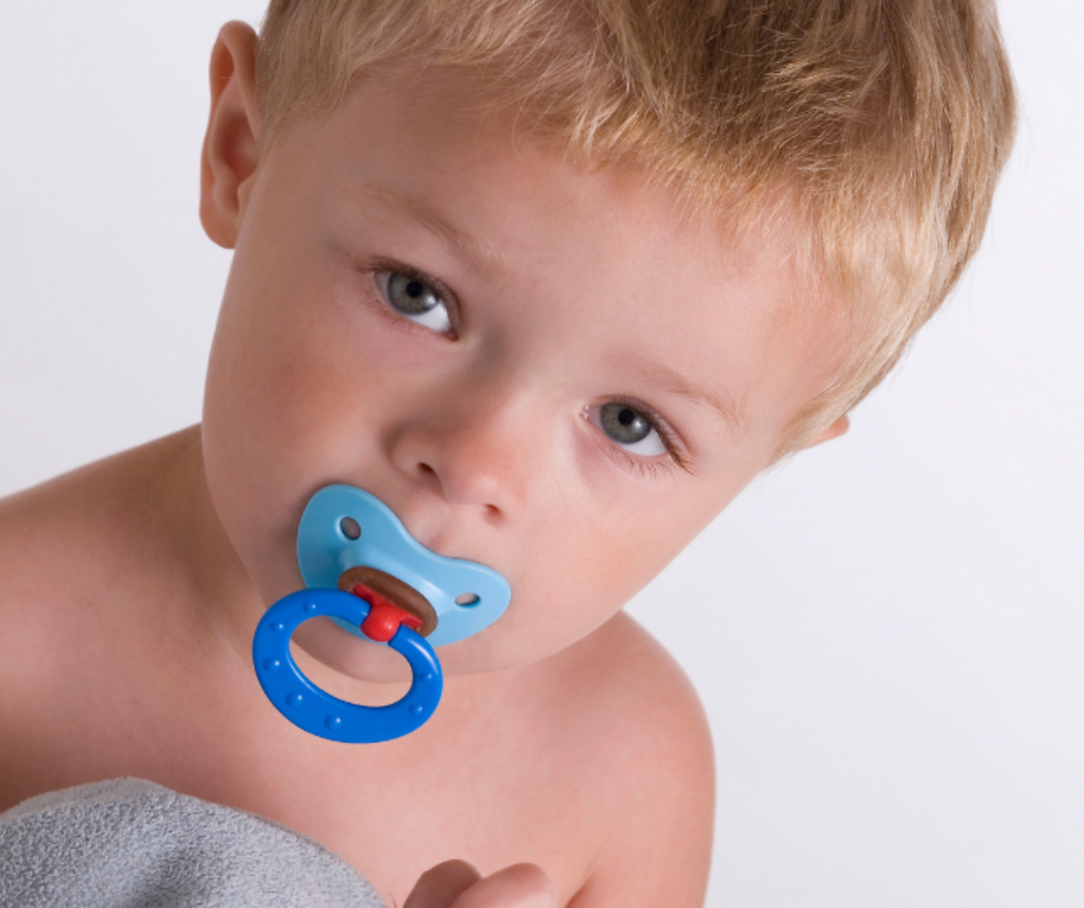 MyoMunchee vs Pacifier Weaning: Transition Tips