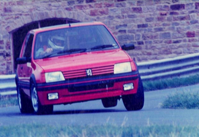 1989 Farmhouse Bend, Harewood Peugeot 295 GTI Photog Credit Frank Hall
