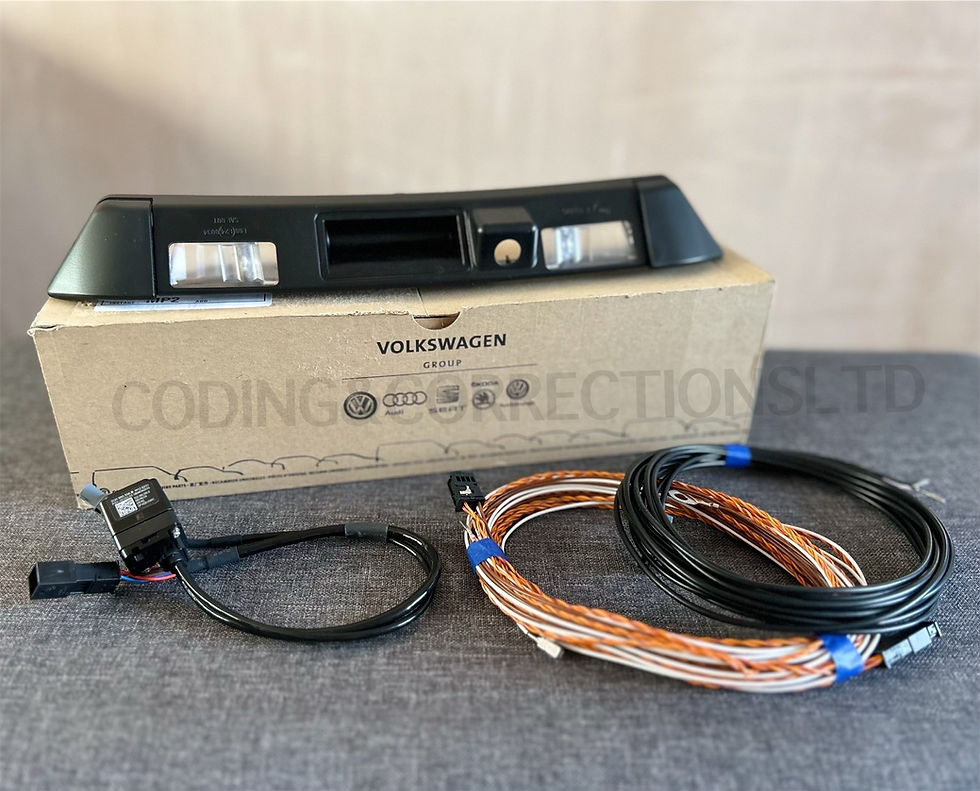 Thumbnail: Audi R8 OEM Reverse Camera