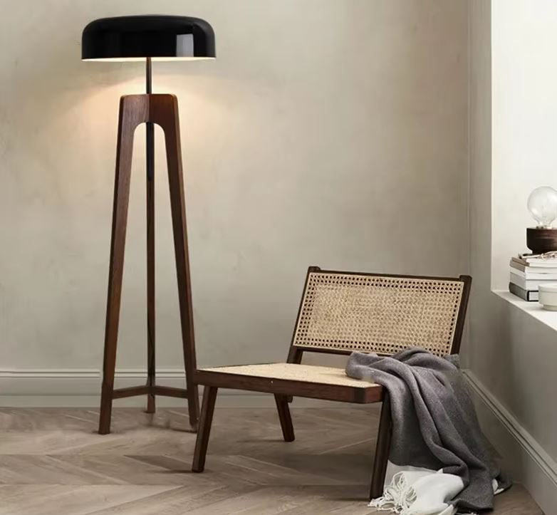 Miniatura: LAMPARA DE PISO VILI