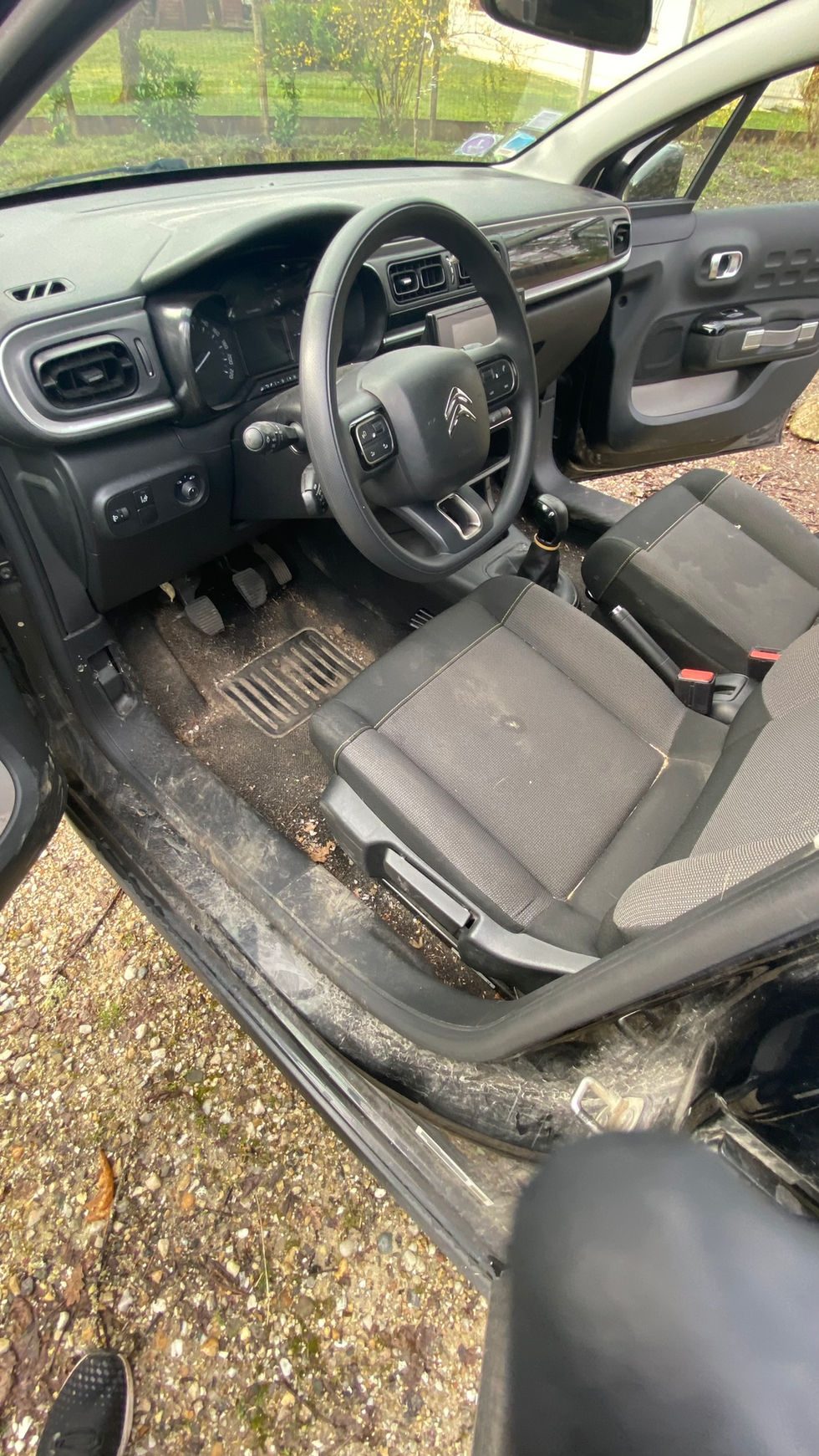 Vue siège conducteur Citroën C3,