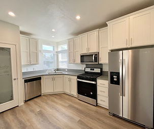 Immaculate mobile home rental with 2 bedrooms and 2 bathrooms in Westminster, CA