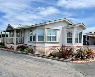 Spacious 2 Bedroom with Den for Rent for only $1,495 per month