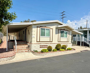 Immaculate 1991 Manufactured Home For Sale in Lake Forest, CA. 2 Bedrooms and 2 Baths with 1,344 sq. ft. in a 55+ Community