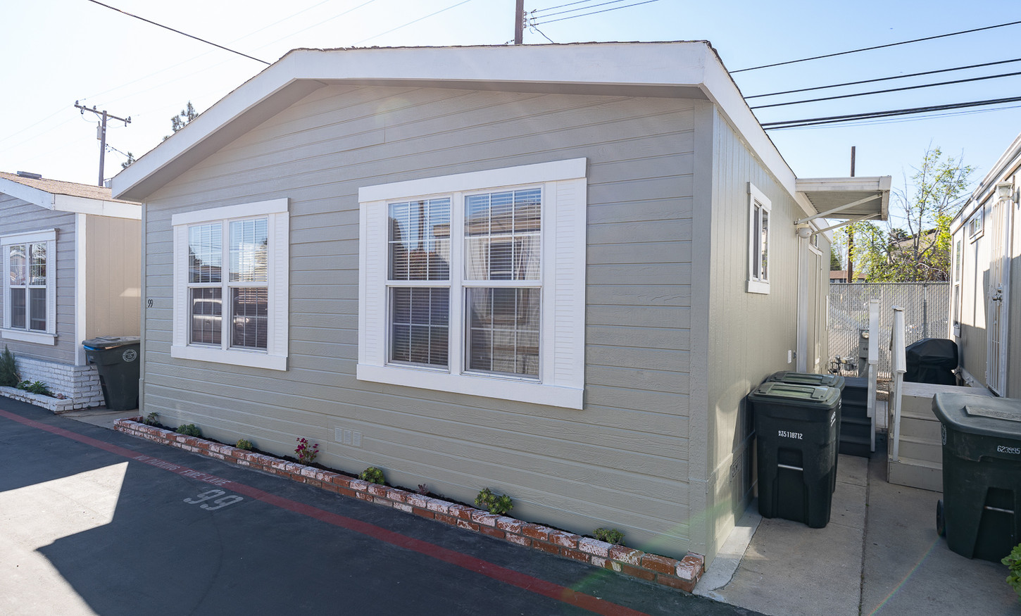 Costa Mesa ME 99 South Coast MH