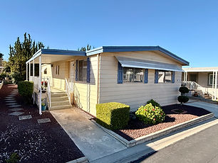 Well maintained 2 bedroom 2 bath mobile home for sale in lake forest, California. Call south coast mobile homes