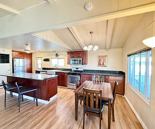 Nice 2-bedroom 2-bath mobile home for sale in a 55+ park in Orange, California being offered by South Coast Mobile Homes.