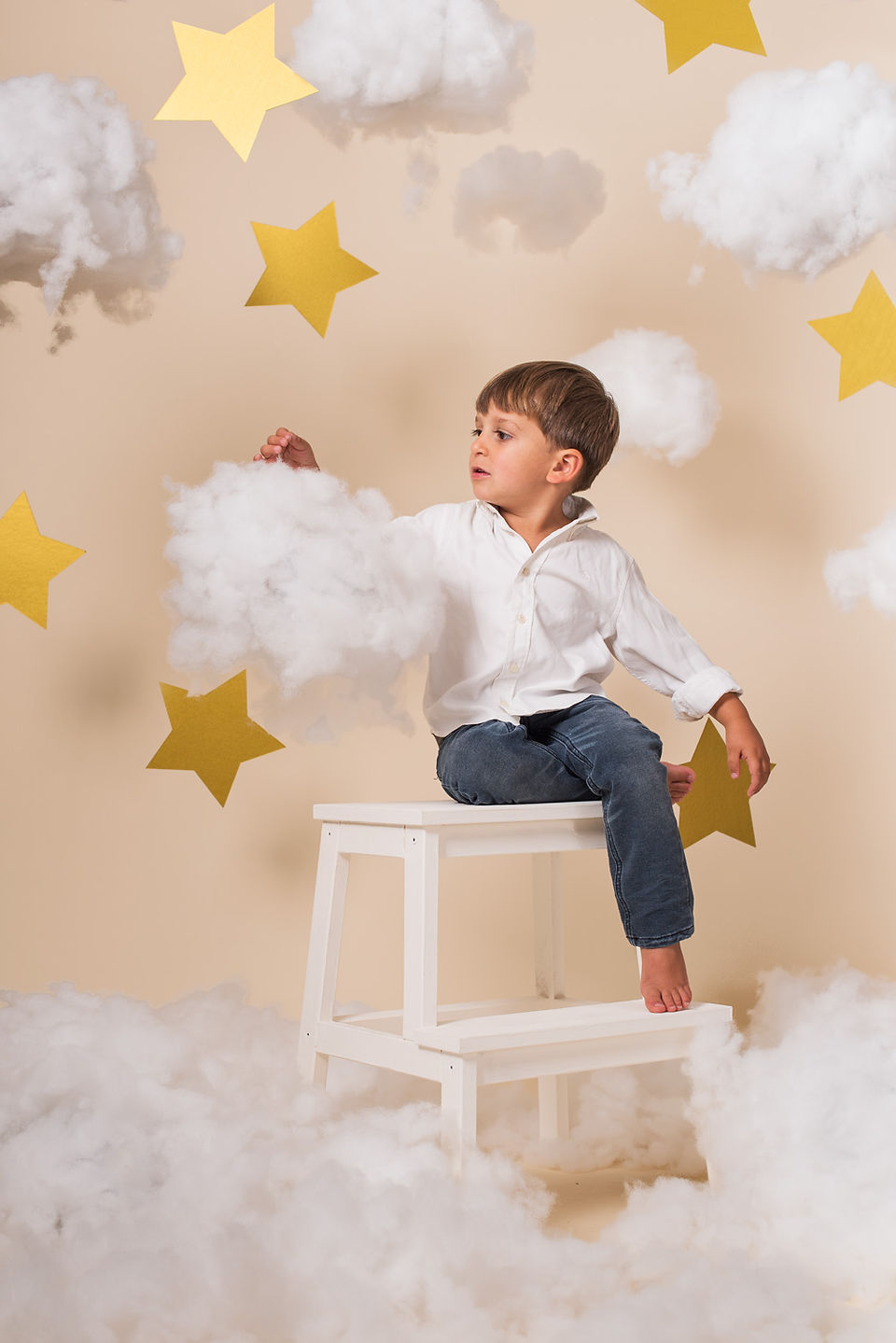 The Clouds and stars Christmas kids photoshoot session!