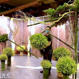 台北建國花市 日本大根島牡丹展 台北花藝教室程推薦費用 長期花藝課程 歐式花藝課程 基礎花藝課程 台北花藝證照課程 芝加哥花藝 插花 商業空間設計 婚禮佈置 企業課程規劃課程指導 活動佈置 藝術裝置 品牌合作 謝垂展花藝教室 JG Flower傑群花藝設計 台北廠商