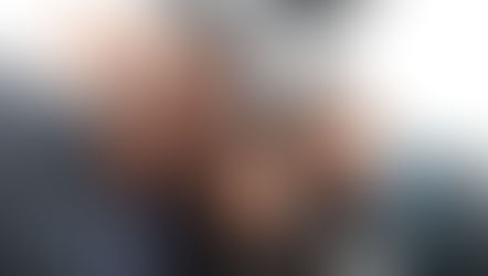 Padre Soltero, Guatemala City, Guatemala, Saluda Amablemente