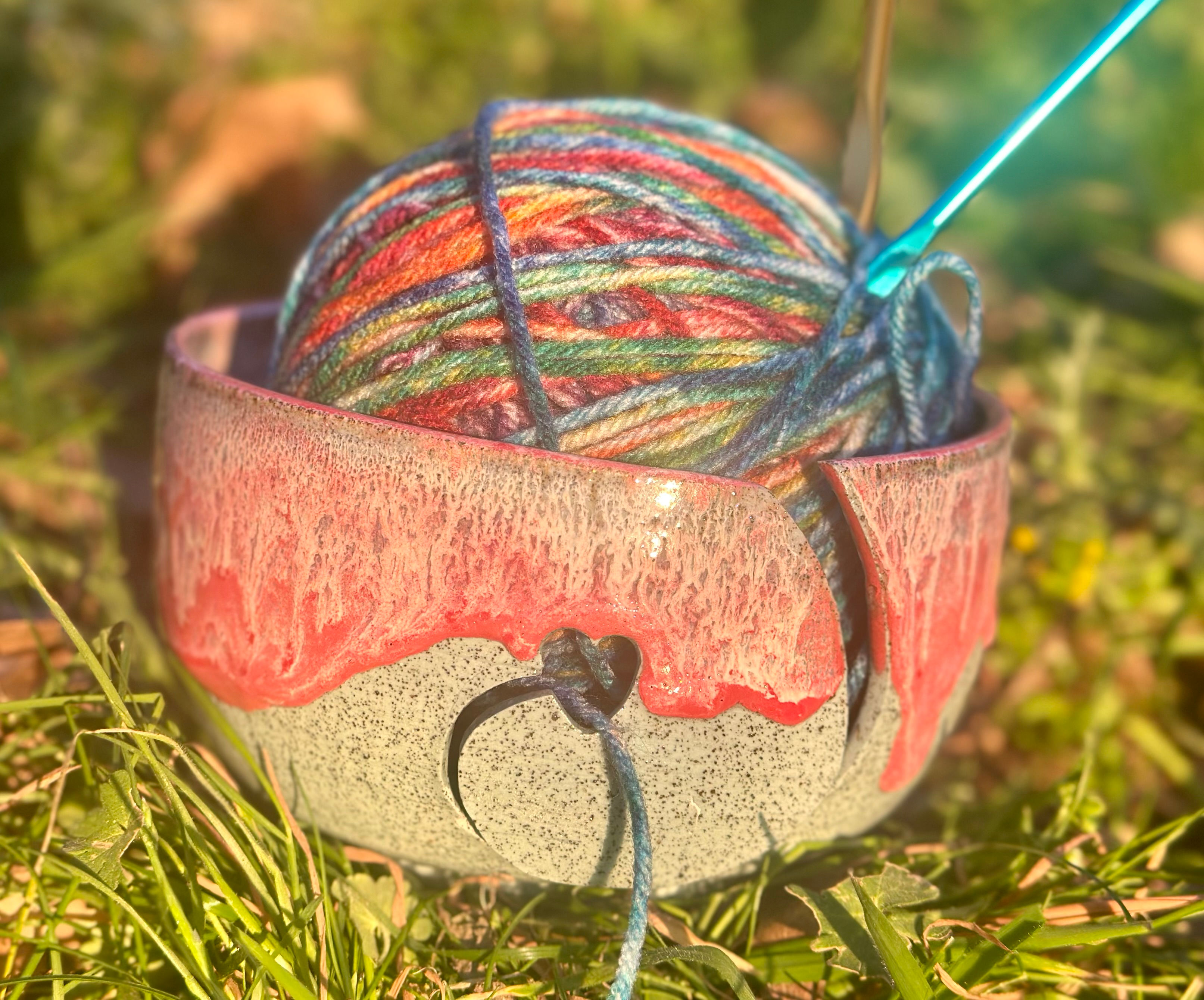 Blue and Pink Porcelain Yarn Bowl