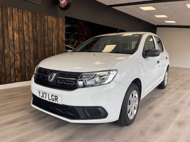 Thumbnail: Dacia sandero ambiance sce