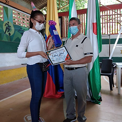 Premiación tómbola cat a Saira.png