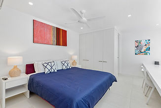 47 POOL Resort_08.jpg