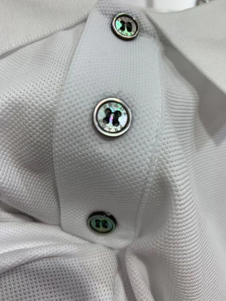 섬네일: 프라다 반팔 카라티