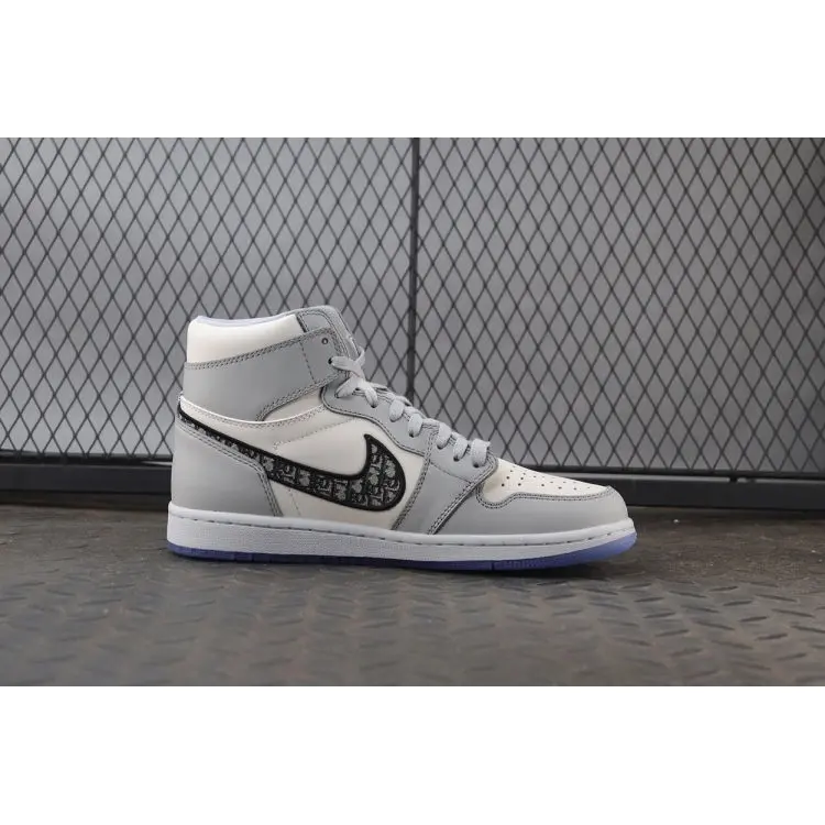 섬네일: 【디올 조던 콜라보】 Air Jordan 1 High OG “Dior Edition” 남녀사이즈