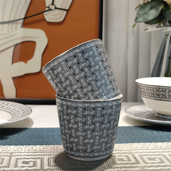 섬네일: 에르메스 그릇 셋트  (  무료 배송 )