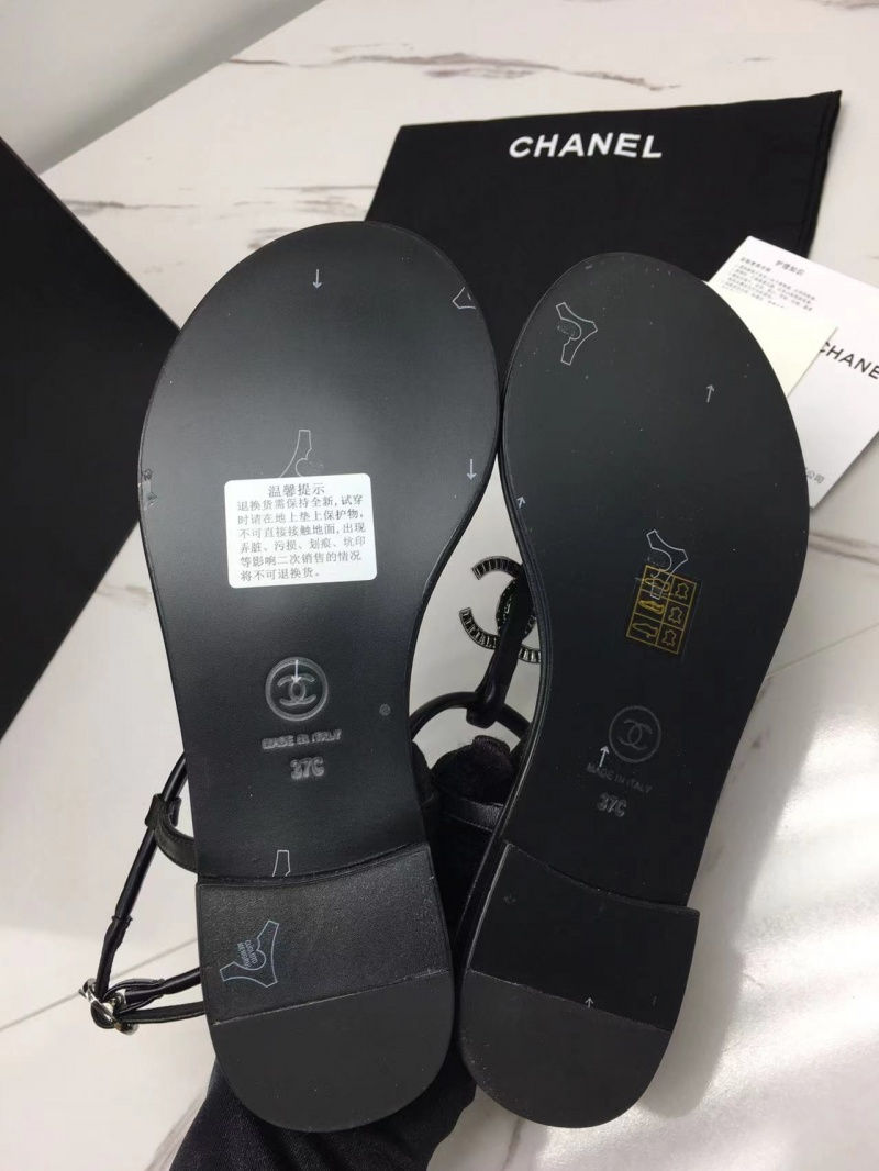 섬네일: 샤넬 샌들 쪼리 <모든 샤넬 신발 문의 주세요 . 현물실사 보내드립니다>