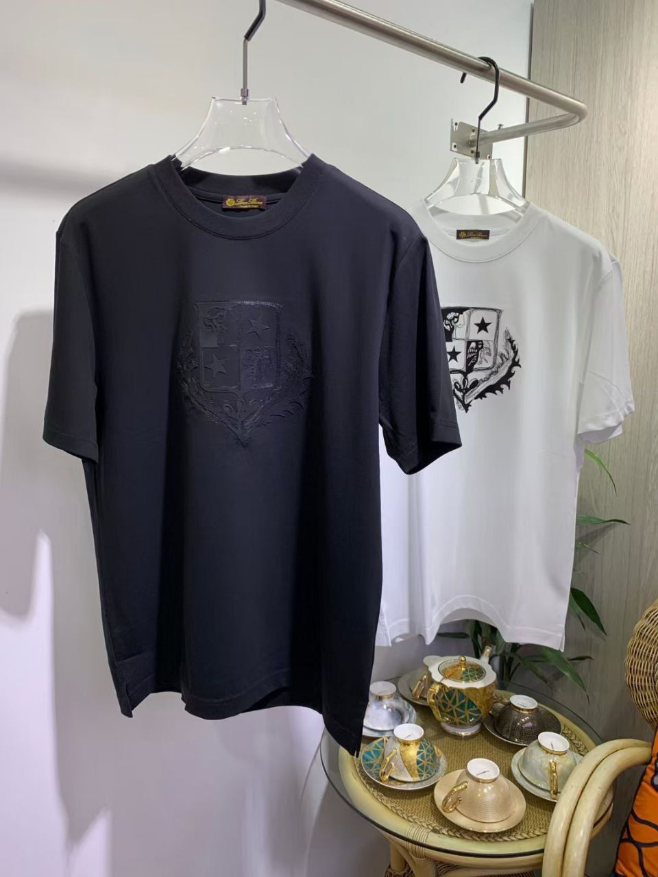 섬네일: 로로피아나 반팔티 2종색상 수공 오바르크 코튼,실크