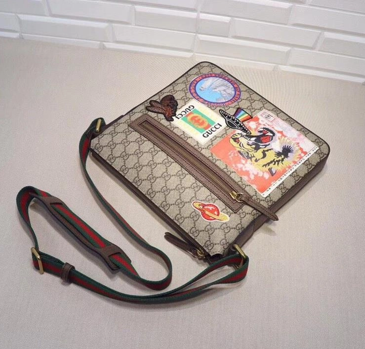 섬네일: 【 Gucci 】 구찌 수프림 쿠리에 패치 크로스백