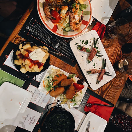Tapas at candle light
