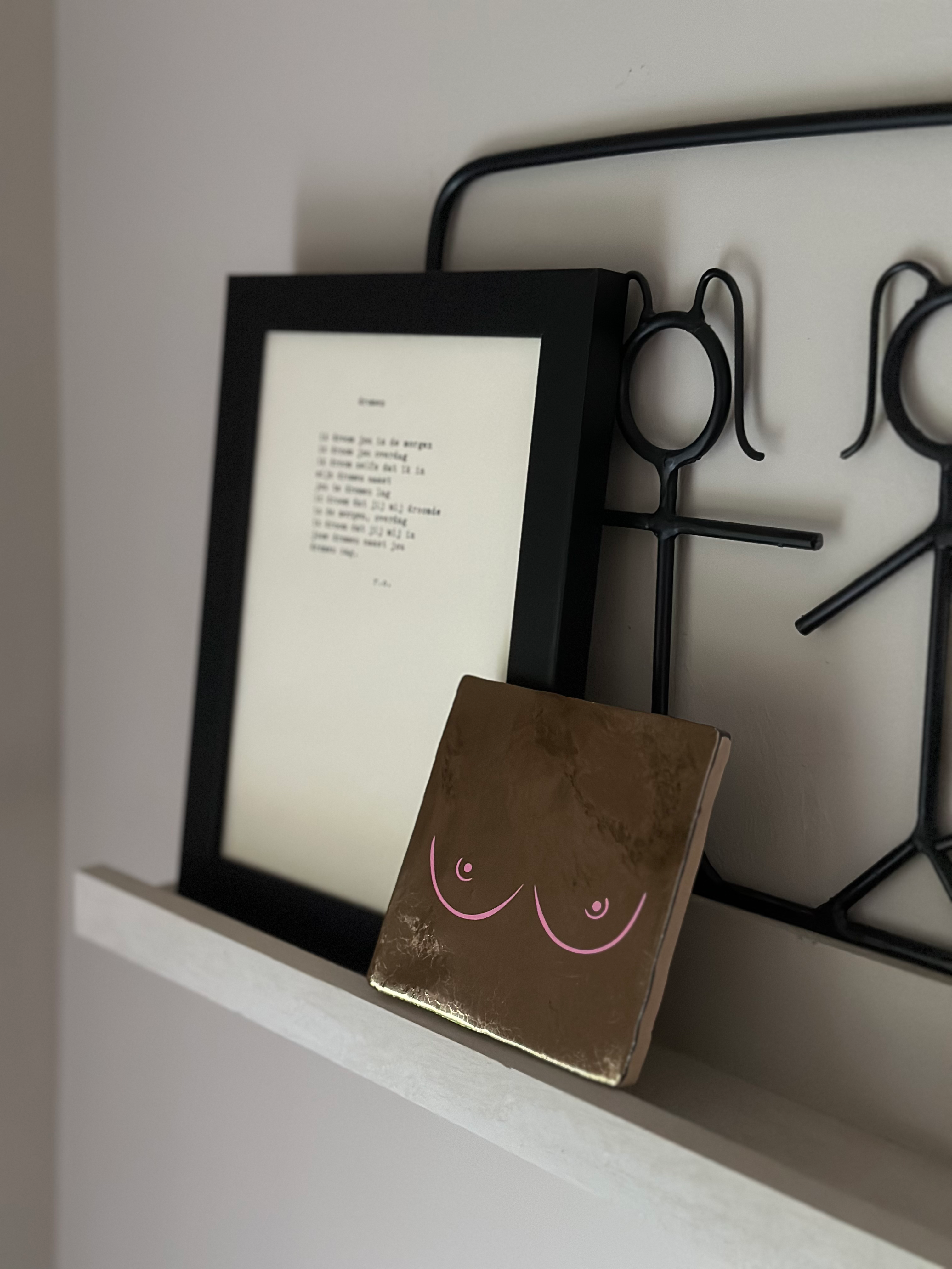 Tegeltje - Get Naked Goud met roze