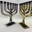 Miniatura: Menorá 7 ramos de madeira com acrílico dourada.