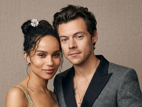 💍😱 Harry Styles y Zoë Kravitz se comprometen tras 8 meses de relación, ¡la noticia fue confirmada por "People"! 🔥✨