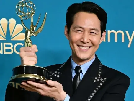 Protagonista de "El juego del calamar" gana importantes premios en los "Emmy"