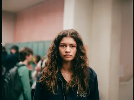 🚨💜 ¡Atención, eufóricos! Ya salió el primer póster oficial de "Euphoria 3", aquí lo puedes ver 😱✨
