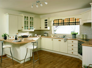 L-shaped cream cottage kitchen with light wood countertops, beadboard cabinet details, and a small breakfast bar