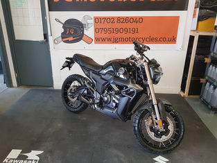 Zontes motorbike ZT125-U
