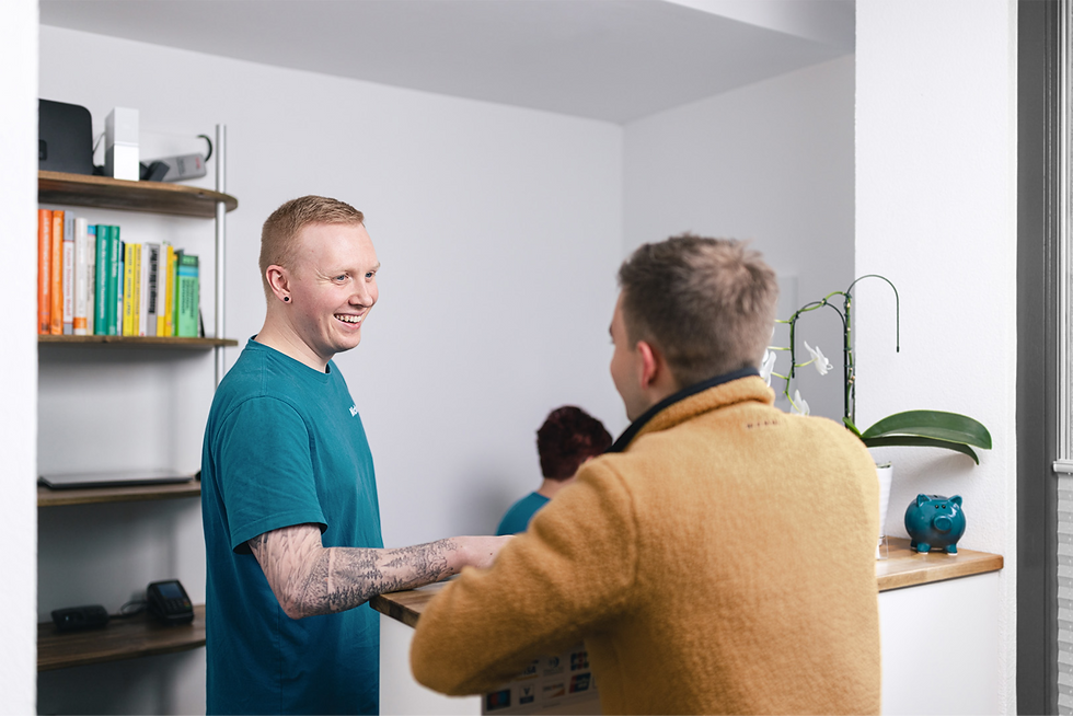 Begrüßung an der Rezeption