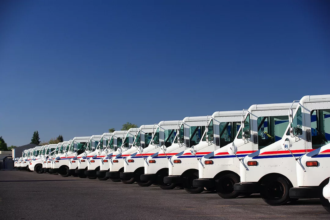 Usps 28 Eyalette Ertesi Gün Teslimatı Başlattı