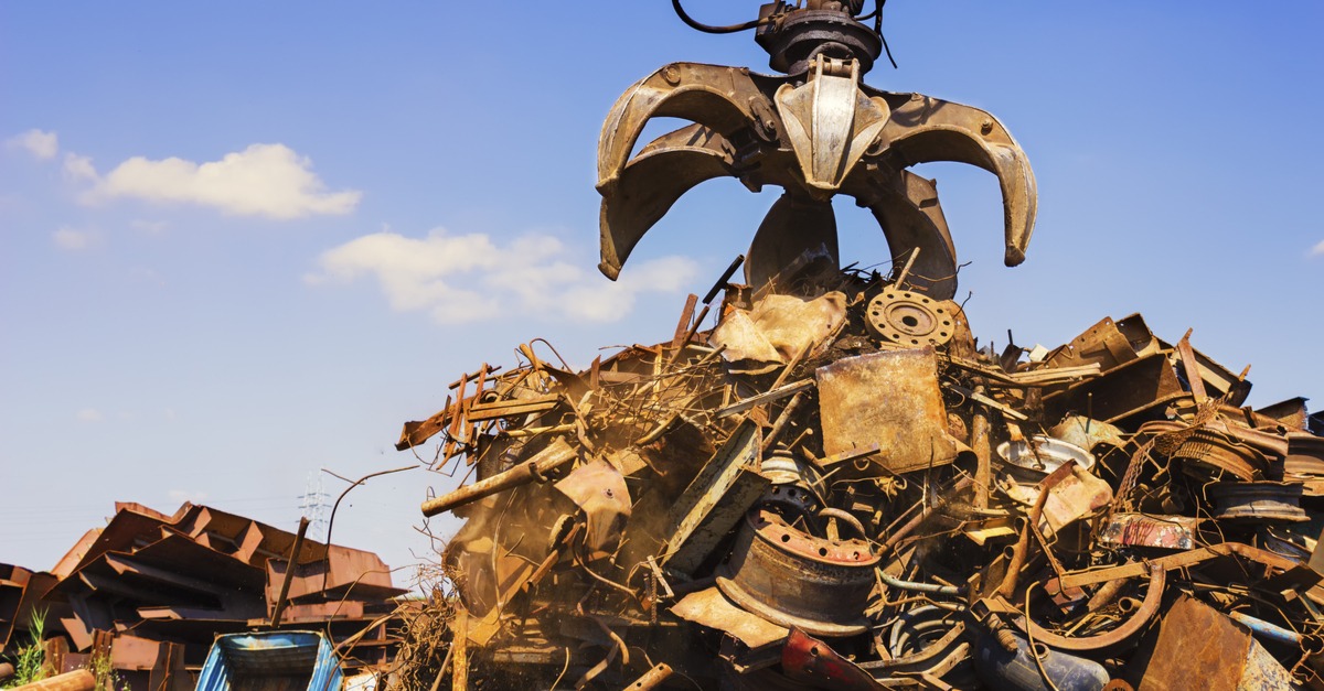 Rusya Federasyonu’nun değerli metaller içeren hurda ve elektronik atık ihracatına yönelik yasağı altı ay daha uzatmasının gerekçeleri, kapsamı, istisnaları ve yerli rafinaj kapasitesini korumaya yönelik stratejik arka planının detaylı özeti